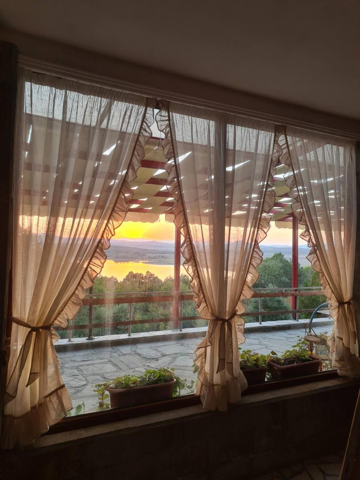 Хижа Манастирчето-Книжовник Haskovo Extérieur photo